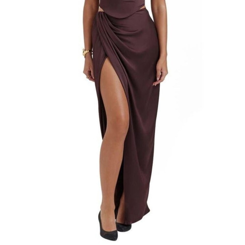 House of CB Brown Maxi Skirt (Medium)